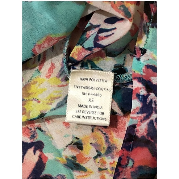 Women's Love Fire Multi Color Floral Roll Tab Sleeve Blouse Top - XS - Picture 7 of 10